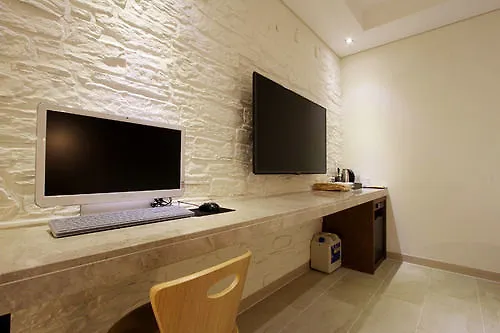 Moon Hotel Inczhon